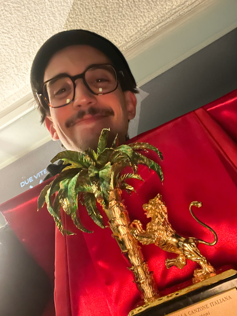 Nic con la Palma d'oro del Festival di Sanremo